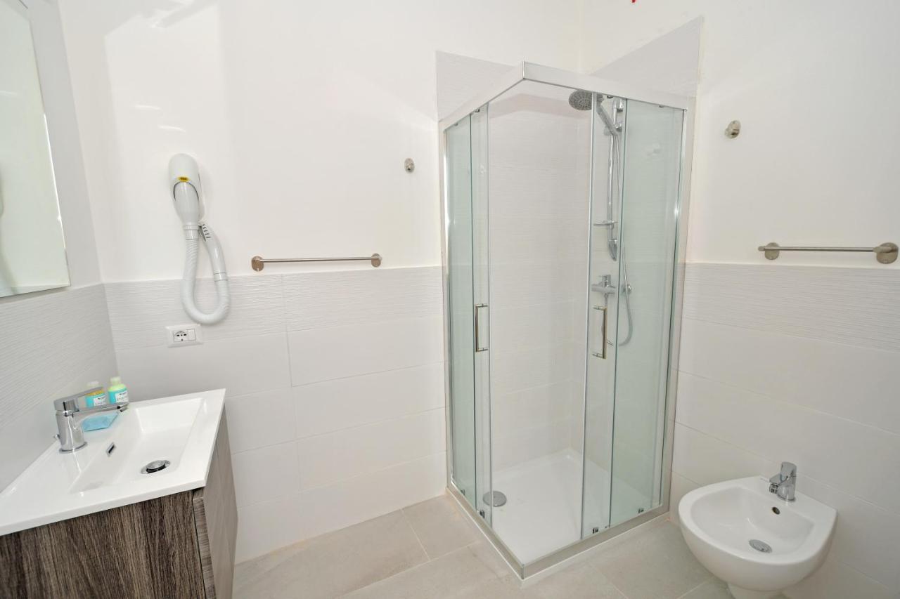 B&B Linae - Residence Alba Adriatica Εξωτερικό φωτογραφία