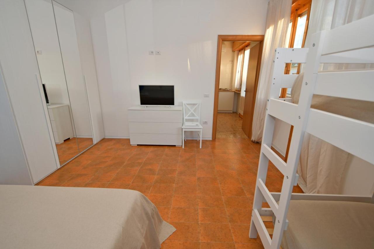 B&B Linae - Residence Alba Adriatica Εξωτερικό φωτογραφία